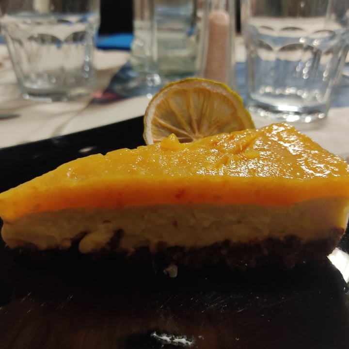 photo of La Tecia Vegana Vegan Cheesecake shared by @marghemarghe on  10 Feb 2023 - review