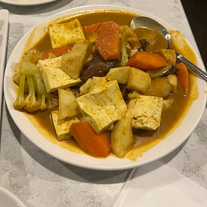 photo of Zen Garden tofu curry shared by @manjugarg on  01 Mar 2023 - review