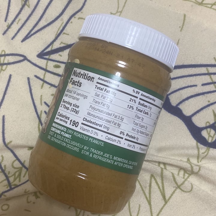 photo of Trader Joe's Creamy Unsalted Peanut Butter shared by @yully on  05 Feb 2023 - review