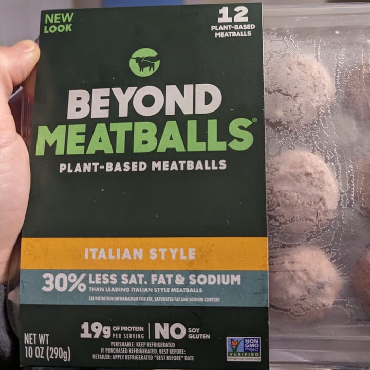 photo of Beyond Meat Beyond Meatballs Italian Style shared by @rochi09 on  05 Jan 2023 - review