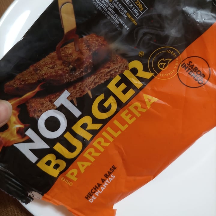 photo of NotCo hamburguesas shared by @veganintandil on  31 Jul 2023 - review