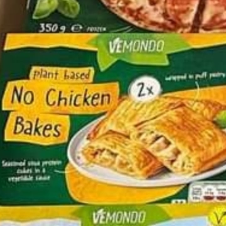 photo of Vemondo Plant Based No Chicken Bakes shared by @bl0bfishy on  08 Jan 2023 - review