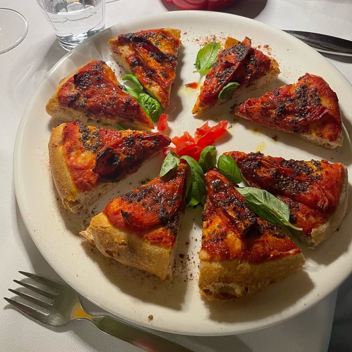 photo of Sirani Pizza Gourmet Pomodoro San Marzano shared by @marcellatampalini on  19 Mar 2023 - review