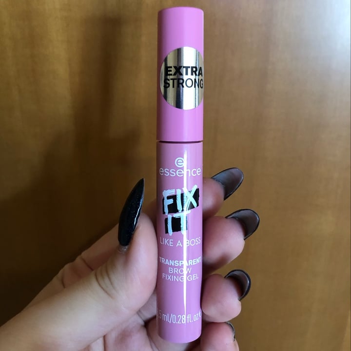 photo of Essence  fix it shared by @mari99 on  13 Feb 2023 - review