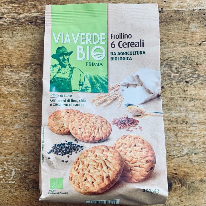photo of Via verde Bio primia Frollino 6 cereali shared by @calcabrina on  18 Apr 2023 - review