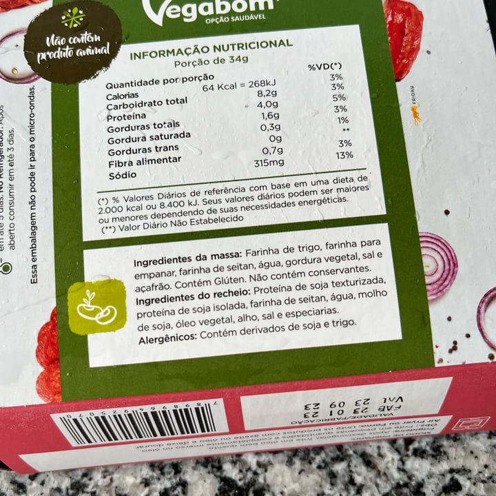 photo of Vegabom Croquete De Linguiça Vegana shared by @debhvt on  22 May 2023 - review