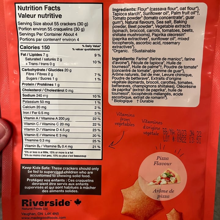 photo of Made Good Pizza Flavour Star Puffed Crackers shared by @elisaz on  08 Jan 2023 - review
