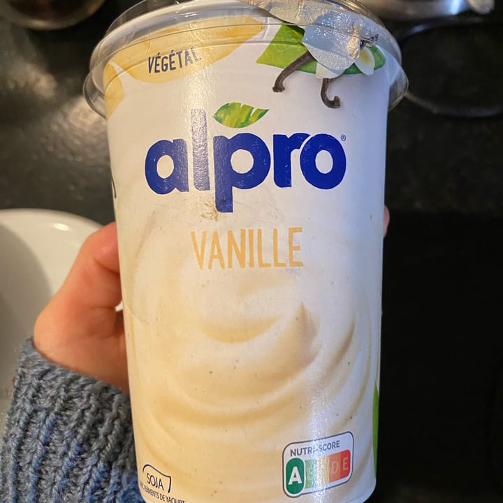 photo of Alpro Alpro Soja Vanille yogurt shared by @mariloufoxydream on  04 Mar 2023 - review