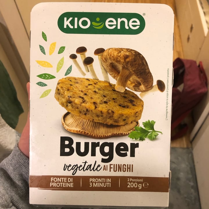 photo of Kioene burger ai funghi shared by @alicebveg on  22 Jan 2023 - review