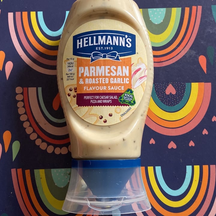 photo of Hellmann’s Parmesan and roasted garlic shared by @bekahfromearth on  04 Jul 2023 - review
