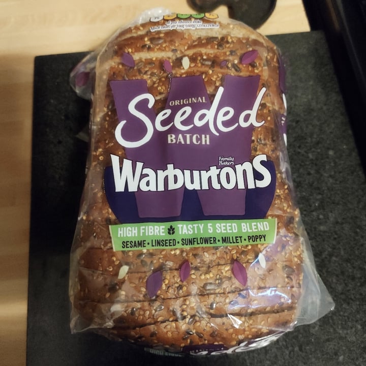 photo of Warburtons Seeded Batch shared by @shaykempinskipepperd on  27 Apr 2023 - review