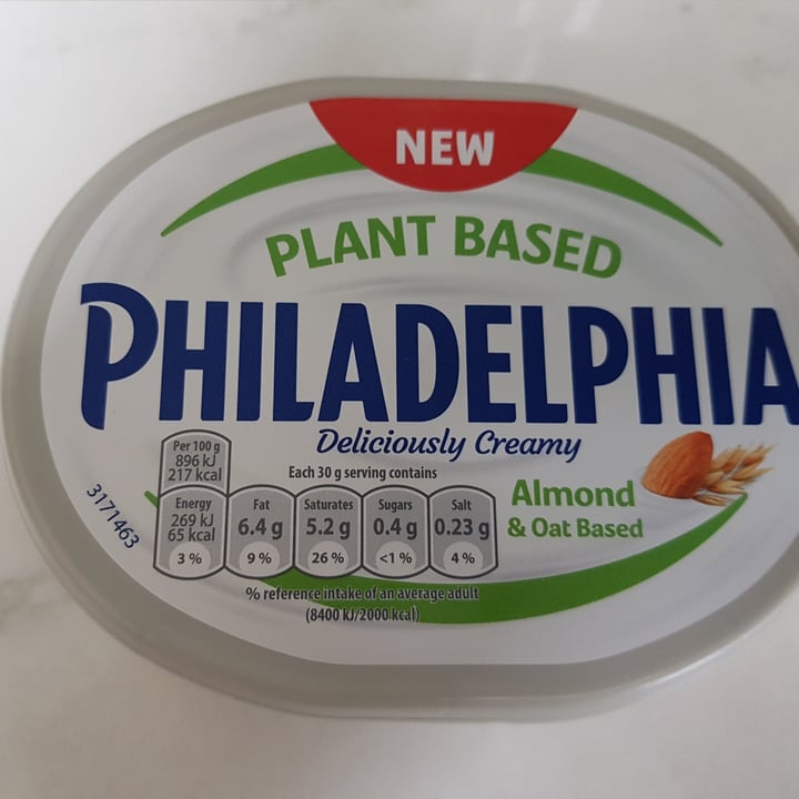 photo of Philadelphia Almond & Oat Based shared by @rosimar2369 on  21 Mar 2023 - review