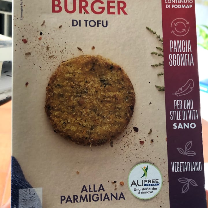photo of Compagnia Italiana Burger di tofu alla parmigiana shared by @lisbethsalander on  21 Jan 2023 - review