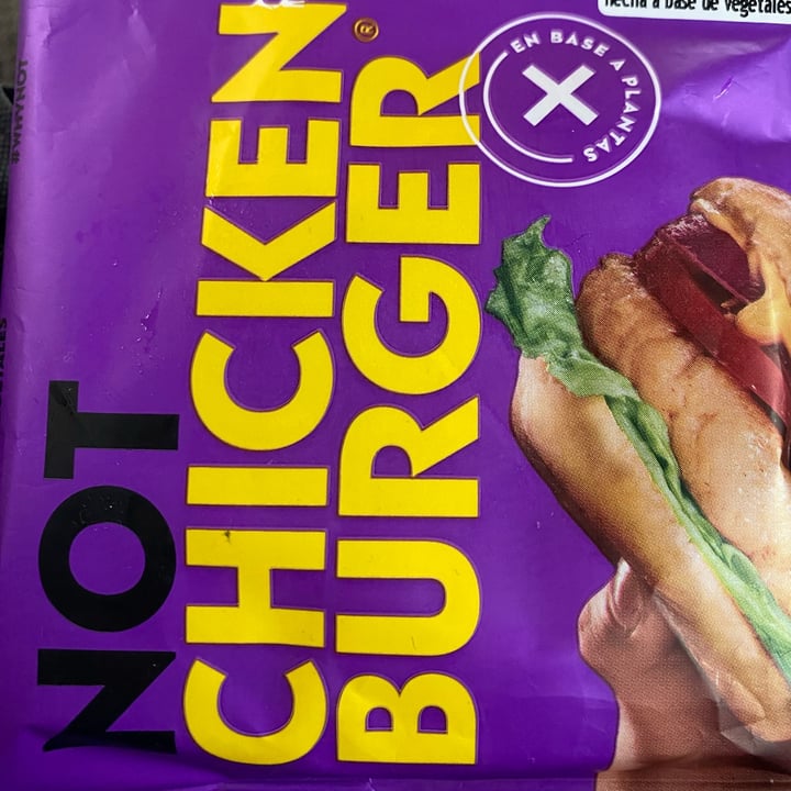 photo of NotCo hamburguesa de no pollo shared by @dabe on  01 May 2023 - review