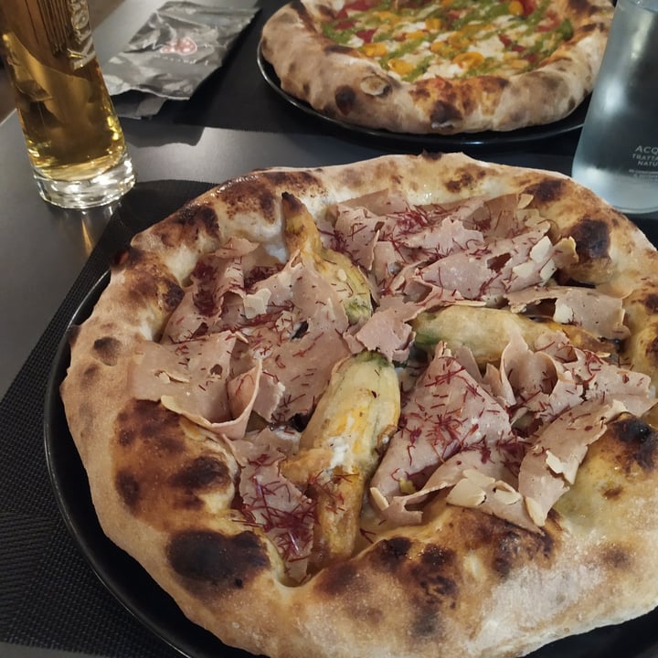 photo of Pizzeria "I Partenopei" Brescia rugiada Veg shared by @saracente on  07 Jan 2023 - review