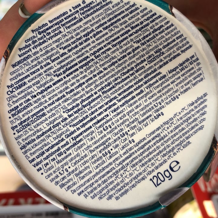photo of Alpro alpro coconut yogurt shared by @seitansistah on  27 May 2023 - review