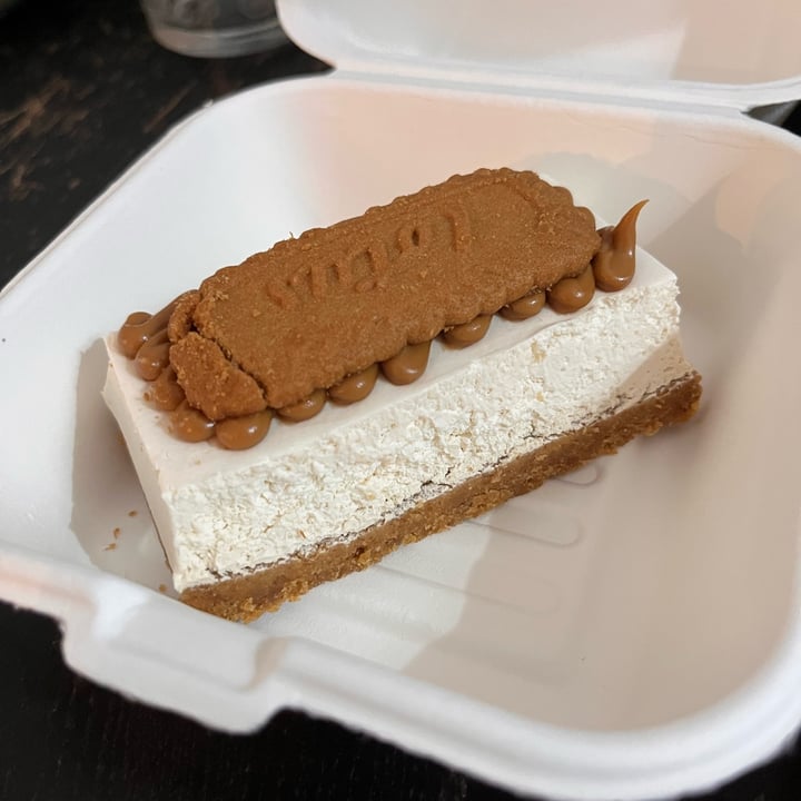 photo of Radagast Vegan Bakery Cheesecake Speculoos Lotus shared by @franci31 on  29 Apr 2023 - review