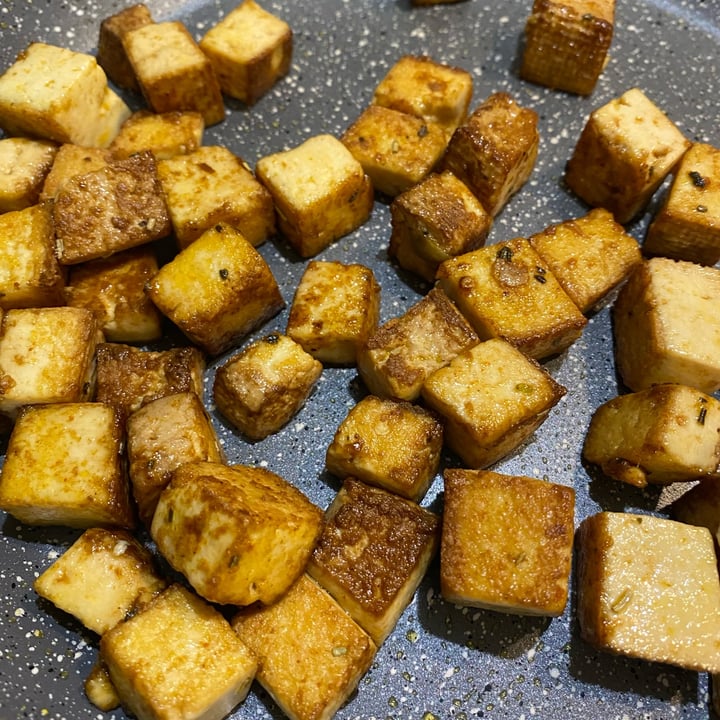 photo of Vemondo Organic tofu smoked shared by @pippoarde97 on  06 Jul 2023 - review