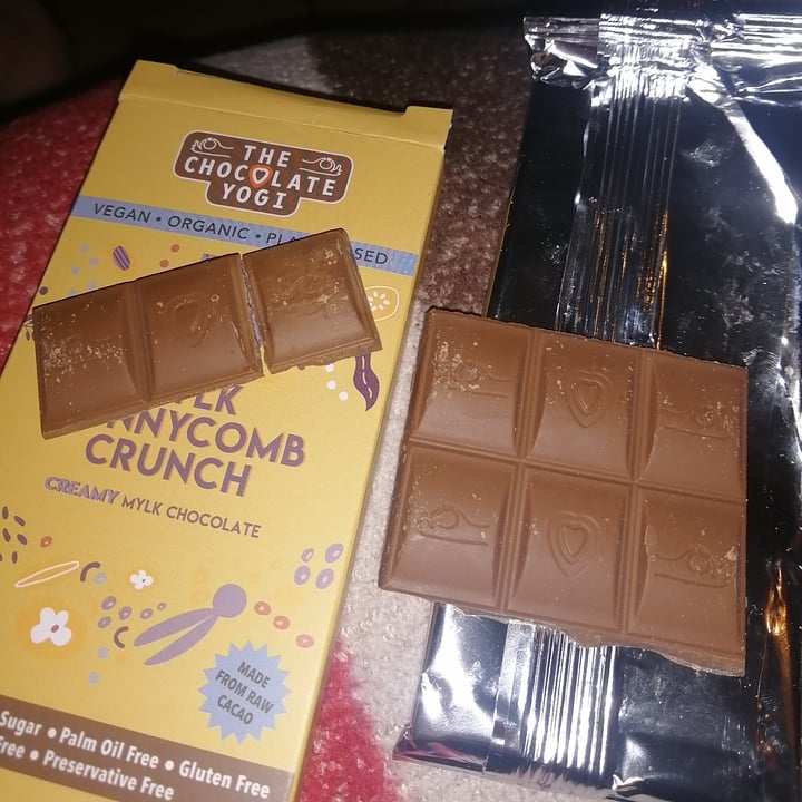 photo of The Chocolate Yogi Mylk Hunnycomb Crunch shared by @celianel on  25 Dec 2022 - review