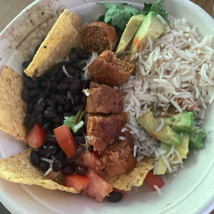 photo of Rawthentic Eatery Hot Yummy Burrito Bowl shared by @miranda24680 on  14 Jul 2023 - review