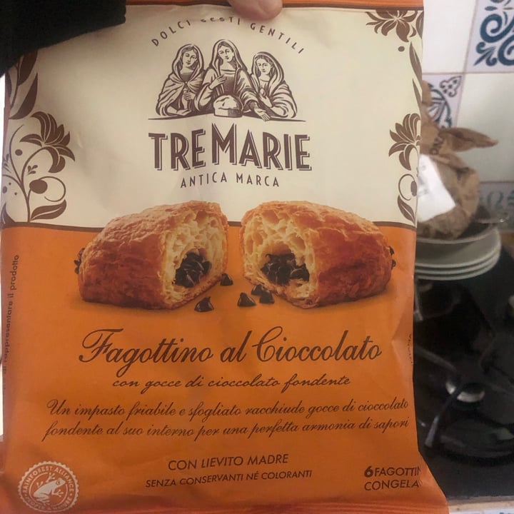 photo of Tre marie Fagottino al cioccolato shared by @margheretchickens on  13 Apr 2023 - review