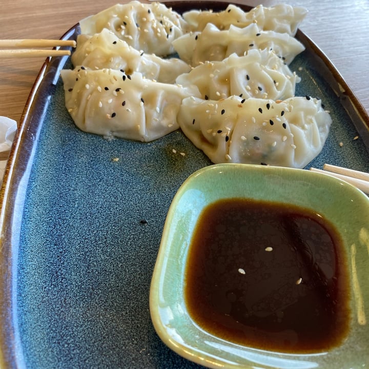 photo of Loving Hut Iceland stem dumpling kimci vegetable shared by @ciliegia on  17 Jul 2023 - review