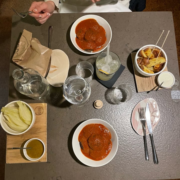 photo of Herbe - Food & Drink Vegetale Le Polpette al sugo shared by @elisatosi on  09 Mar 2023 - review