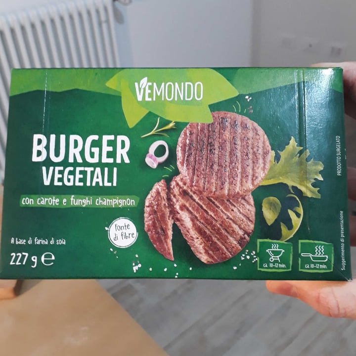 photo of Vemondo 2 Burger con carote e funghi champignon shared by @giovannieugenio on  29 Jan 2023 - review