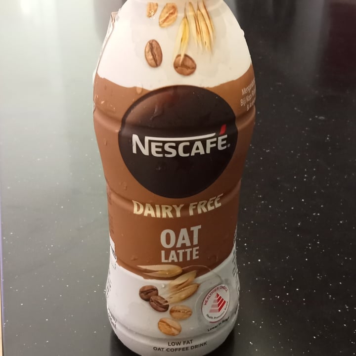 photo of Nescafé Dairy Free Oat Latte shared by @kismetcandle on  16 Apr 2023 - review