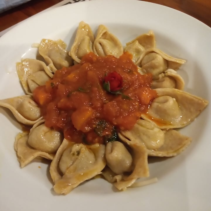 photo of Cantina Fellini Tortelli Com Pasta De Berinjela shared by @juliasilva on  17 Jan 2023 - review