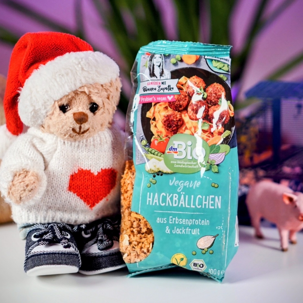 Vegane Hackbällchen aus Erbsenprotein &amp; Jackfruit from dmBio - Vegan ...