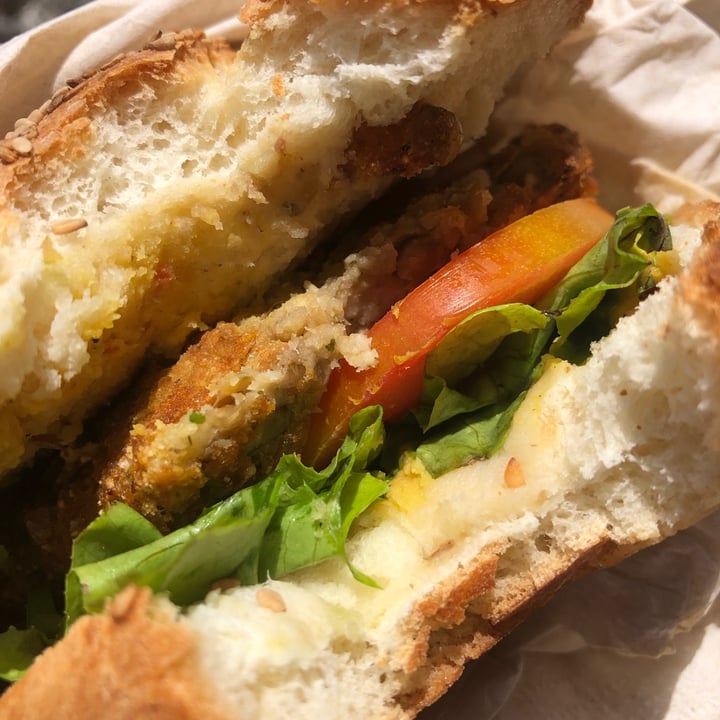 photo of JUST VEGGIE ORTIGIA Burger shared by @lisasir on  20 Jul 2023 - review