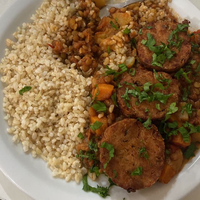 Photo of the dish “guiso de lentejas”