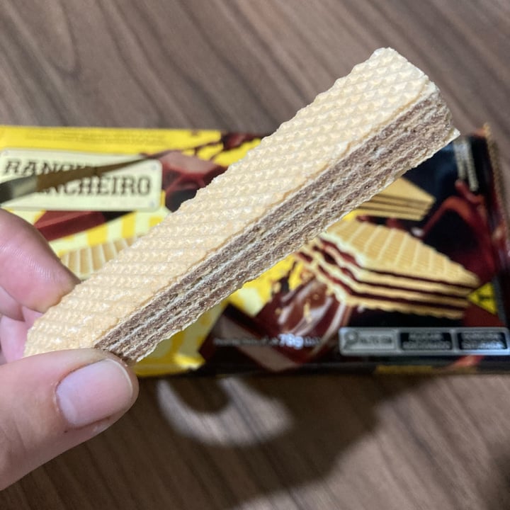 photo of Rancheiro Biscoito Wafer Sabor Chocolate shared by @allecrodrigues on  12 Apr 2023 - review