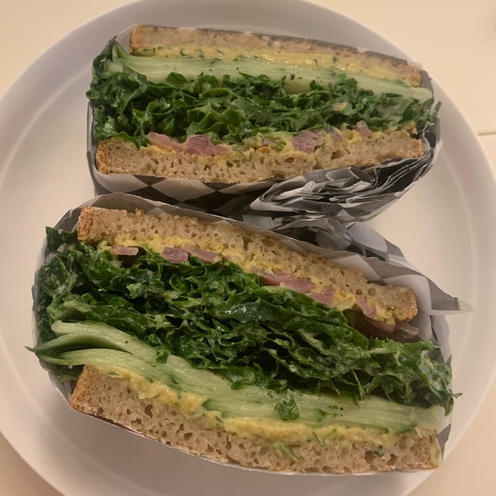 photo of the Goods Humdiller Sandwhich shared by @vegandidsystem on  15 Feb 2023 - review
