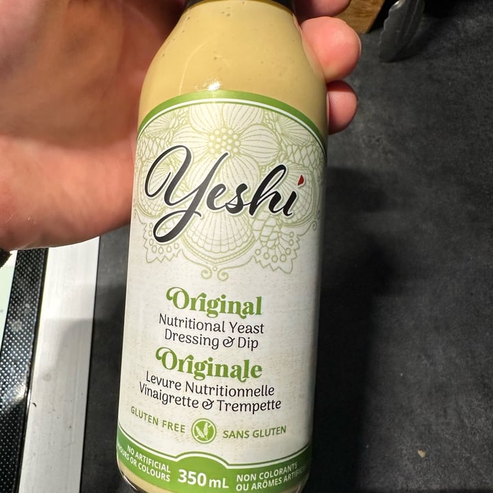 photo of Yeshi Original Nutritional Yeast Dressing shared by @veganmika on  04 May 2023 - review