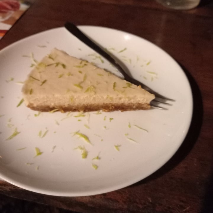 photo of Cravo e Canela Torta de Limão shared by @danimarques on  06 Jan 2023 - review