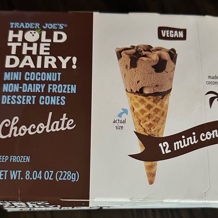 photo of Trader Joe's Hold the Dairy Mini Coconut Non-Dairy Dessert Cones shared by @vegan4thecritters on  04 Apr 2023 - review