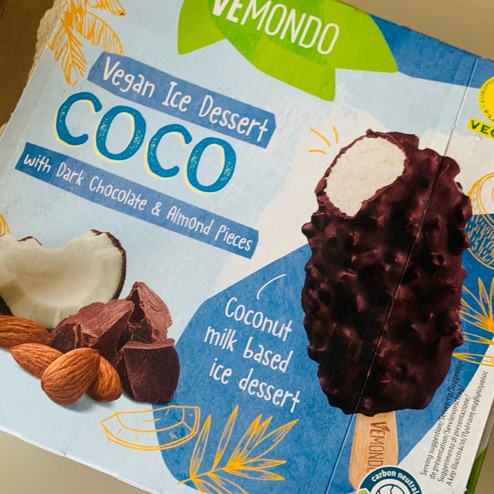 photo of Vemondo Vegan Ice Dessert - Coconut shared by @mariafrancesca on  04 Aug 2023 - review