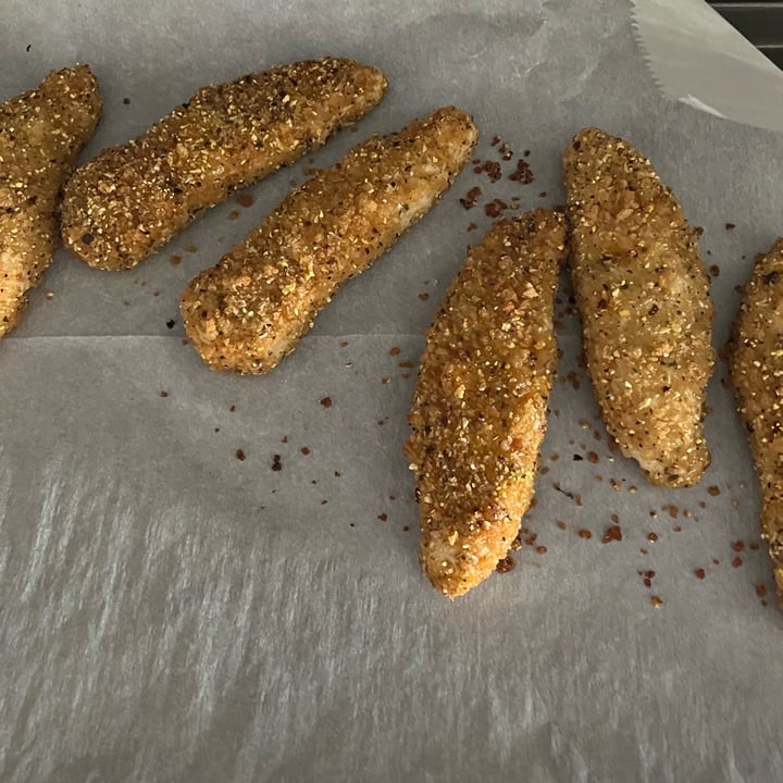 photo of Gardein Crispy Fingers - Chipotle Lime shared by @juliachavy on  21 Mar 2023 - review