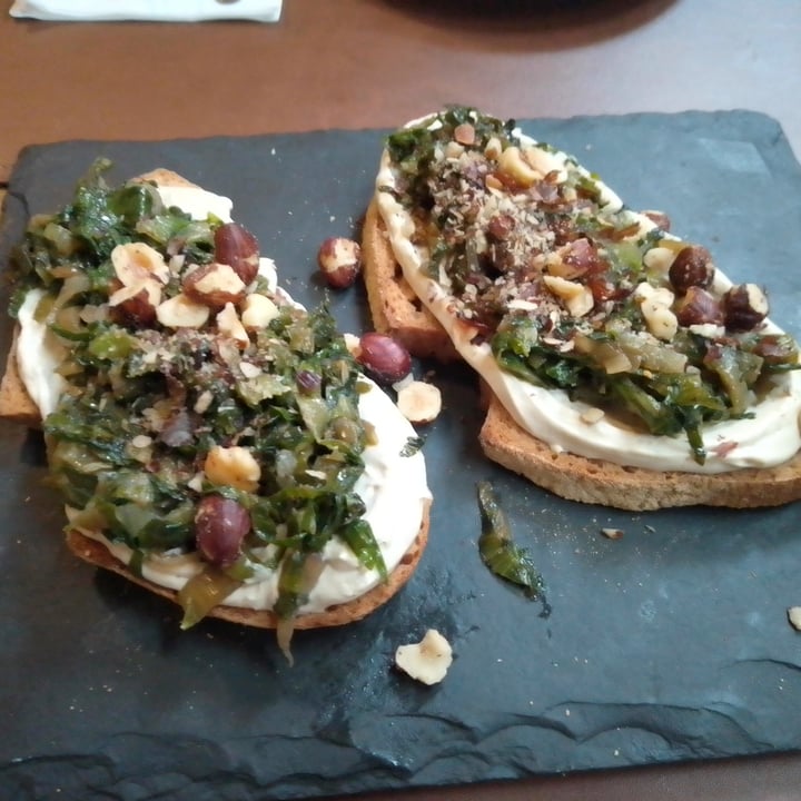 photo of Casa RAW Bruschetta Da Casa shared by @cristinasayuri on  15 Mar 2023 - review