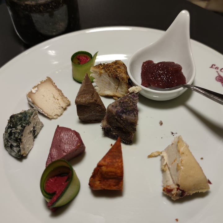 photo of La Colubrina Degustazione di formaggi shared by @trytobegreen on  22 Jan 2023 - review