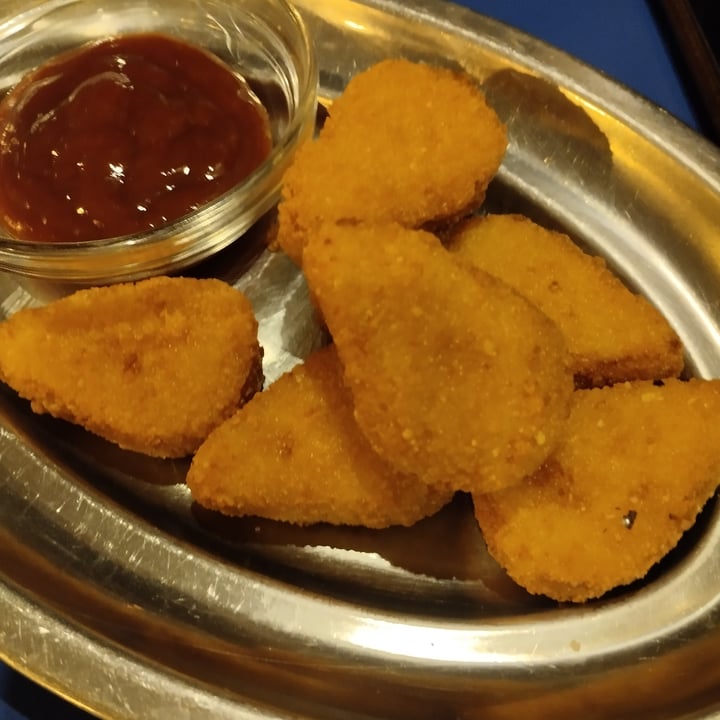 photo of B13 bar nuggets shared by @kary54 on  18 May 2023 - review