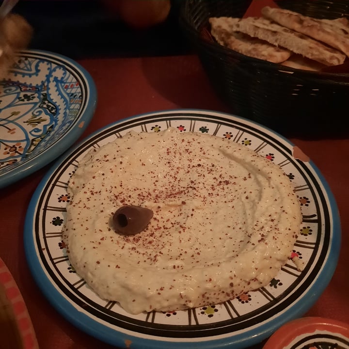 photo of Frary's Hummus shared by @ale0000 on  08 Jan 2023 - review