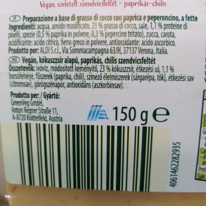 photo of Just Veg! (ALDI Italy) fettine vegane alla paprica-peperoncino shared by @francescovegan on  28 Jan 2023 - review