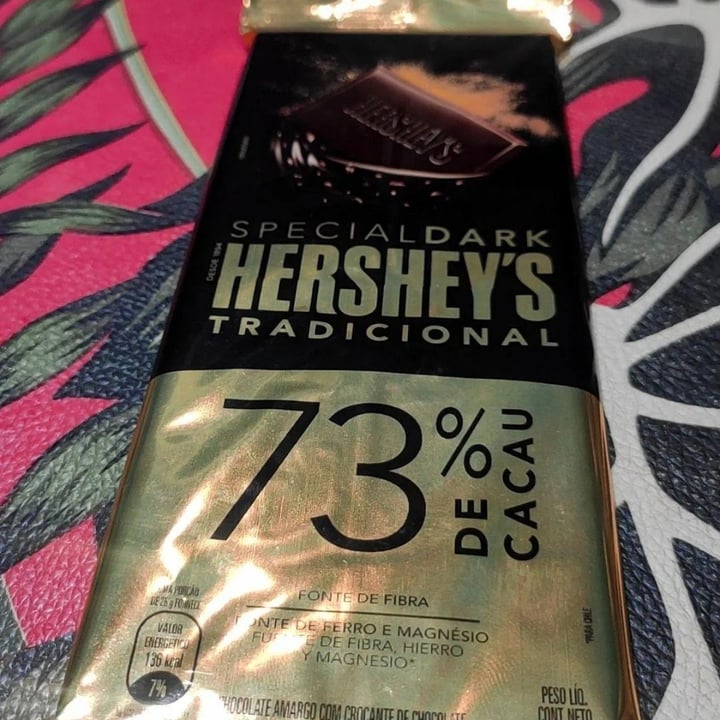 photo of Hershey's Special Dark 73% de Cacau shared by @argentinaveggie on  10 Jul 2023 - review