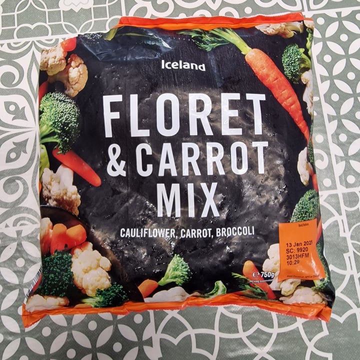 photo of Iceland Foods Floret & Carrot Mix shared by @joyce23 on  20 May 2023 - review