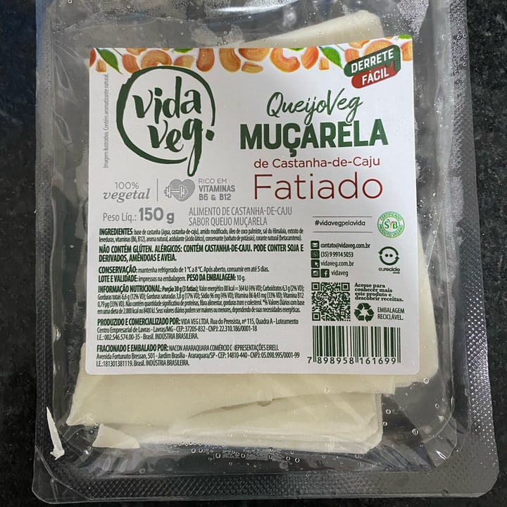 photo of Vida Veg queijo muçarela de castanha de caju fatiado shared by @marisalix on  09 Jan 2023 - review