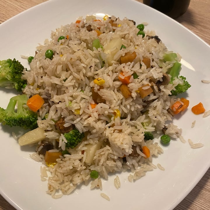 photo of Veggie Village Hawaiian Fried Rice shared by @ploopy on  11 Jun 2023 - review