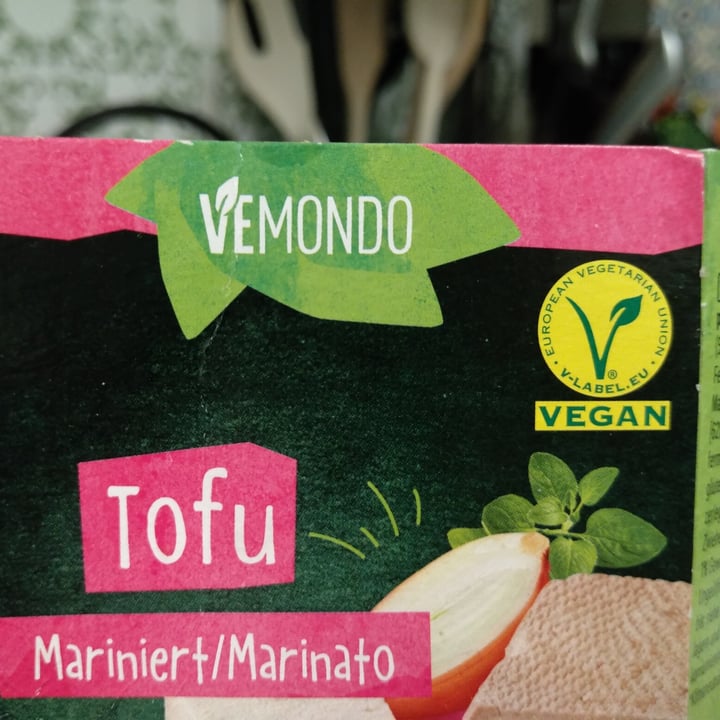 photo of Vemondo Tofu Marinato shared by @danidemartini on  30 Mar 2023 - review